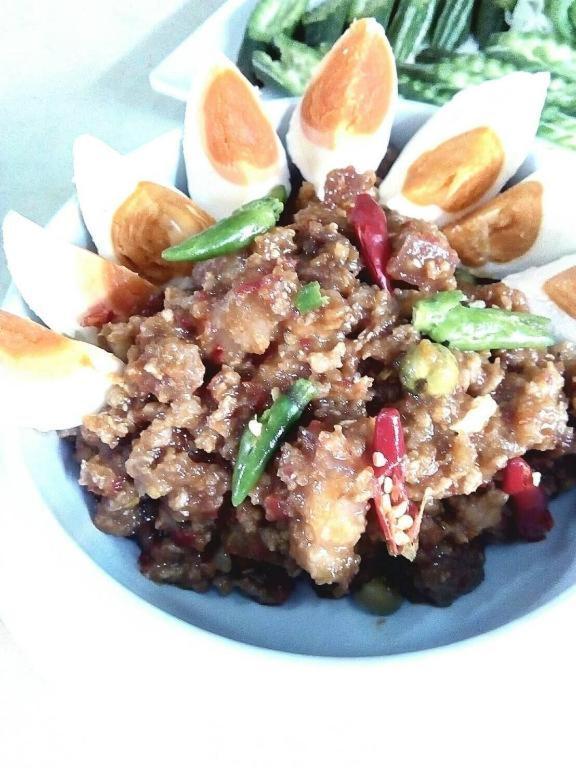 Pornsiri Hotel Sisaket Kültér fotó